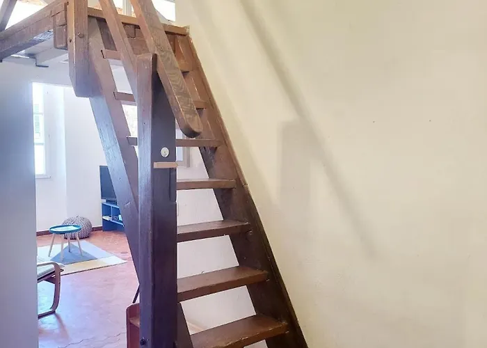 Le Provencal Du Marche - T3 Dans Vieil Daire